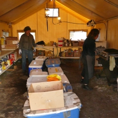Camp Kitchen © Melanie Marchand